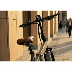 City Elcykel Jet Black