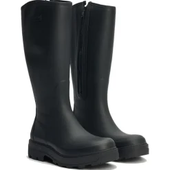 Halla Black