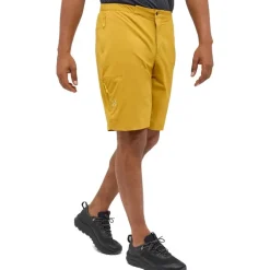 L.I.M Fuse II Shorts Men Clay Yellow