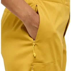 L.I.M Fuse II Shorts Women Clay Yellow