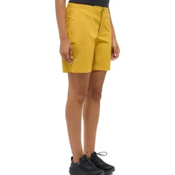 L.I.M Fuse II Shorts Women Clay Yellow