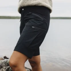 Makke II Ws Shorts n Black