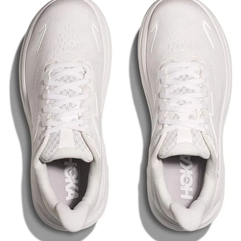 M Clifton 10 White/White