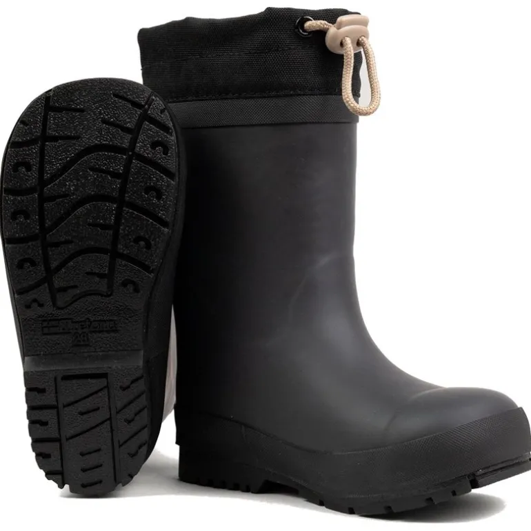Naven Black