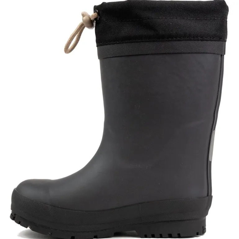 Naven Black