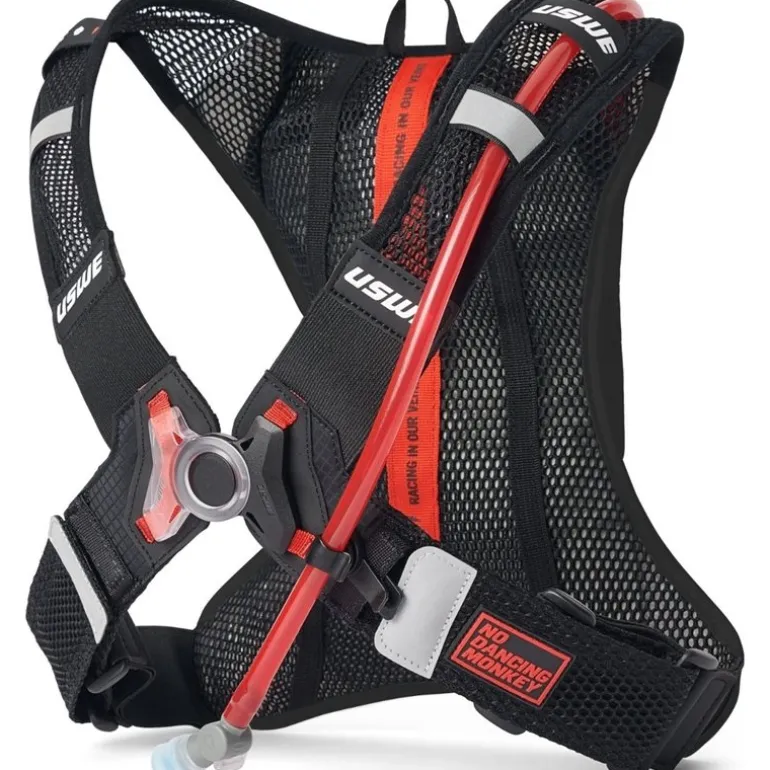 Outlander Xc 2L Hydration Pack Black