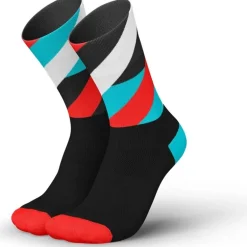 Running Peaks Short Black Cyan Inferno