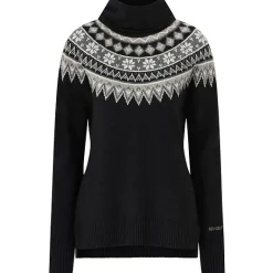 Scandinavian Roll Neck