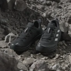 Terrex Skychaser Tech Gore-Tex Core Black / Grey One / Grey Five