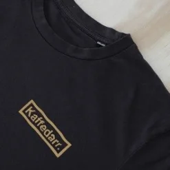 T-shirt "Kaffedarr" Black